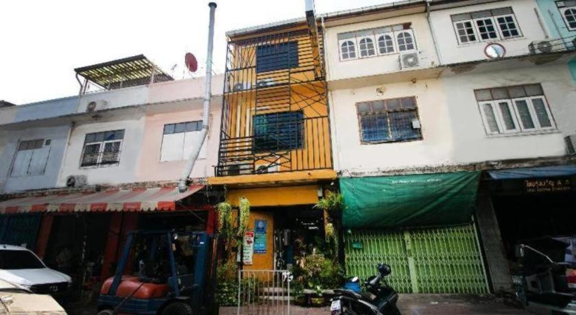 Oyo 505 Ente Space Hostel Bangkok Exterior foto